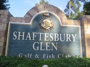 Shaftesbury Glen is part of the The Glen Golf Group along with Heather Glen, Glen Dormoch and Possum Trot.