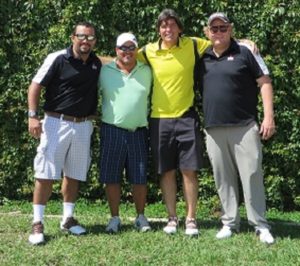 With Rick Moreno (L), Fabiano Espinosa (C) and Alejandro Lahrssen (R) at El Echantro in El Salvador in November 2013!